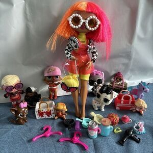 LOL Surprise OMG Neonlicious Series 1 & Many Many Extras, Pets , Accessories